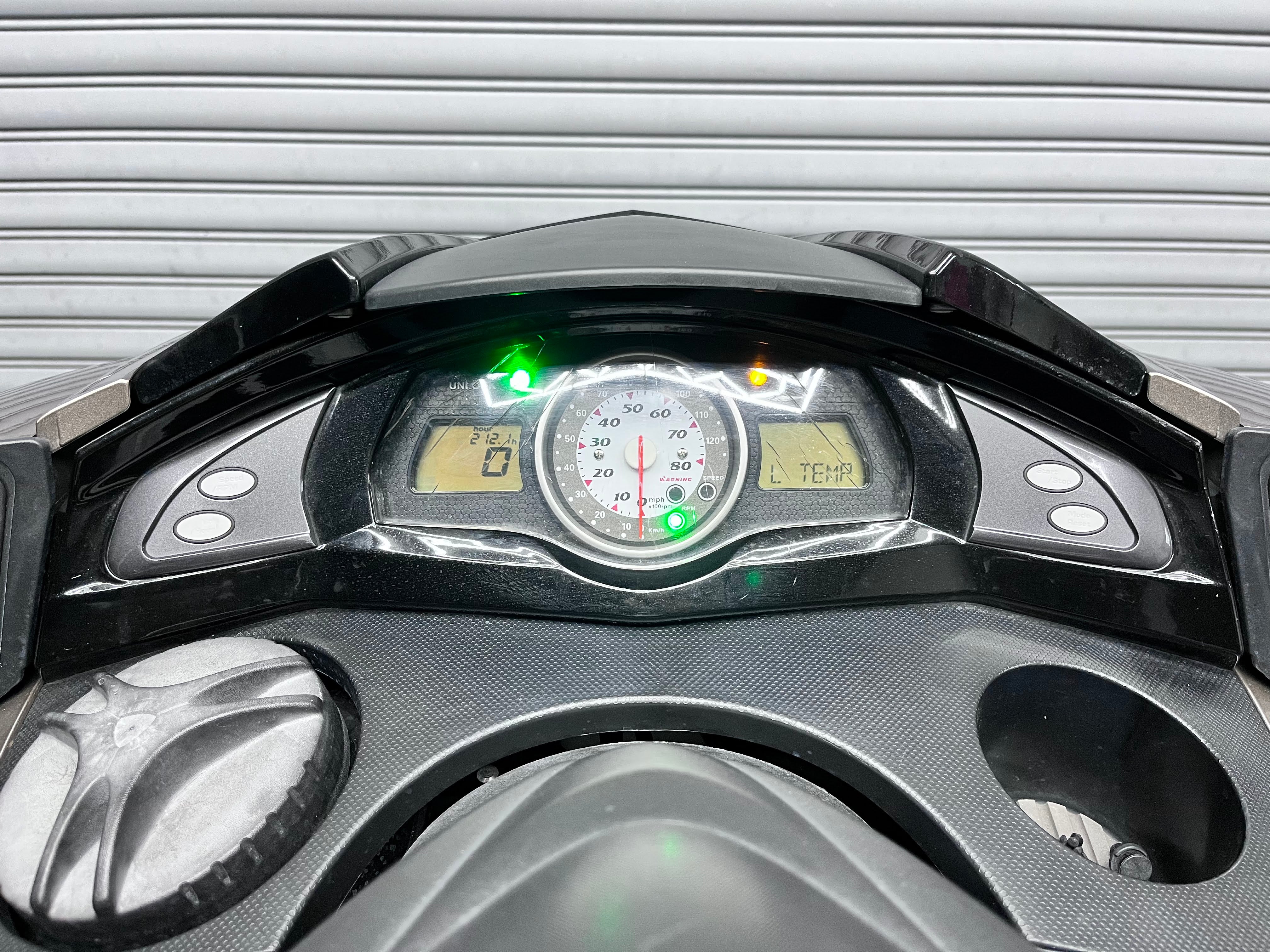 FX-Cruiser SHO '09 213Hours