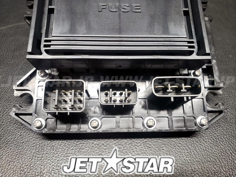 水上オートバイ用 YAMAHA 0 '0 OEM FUSE BOX ASSY Used (6EX-82170-11-00) [X2404-92] Yamaha FX VX HO GP HO PWC OEM Fuse Box Assy 6EX-82170-02-00