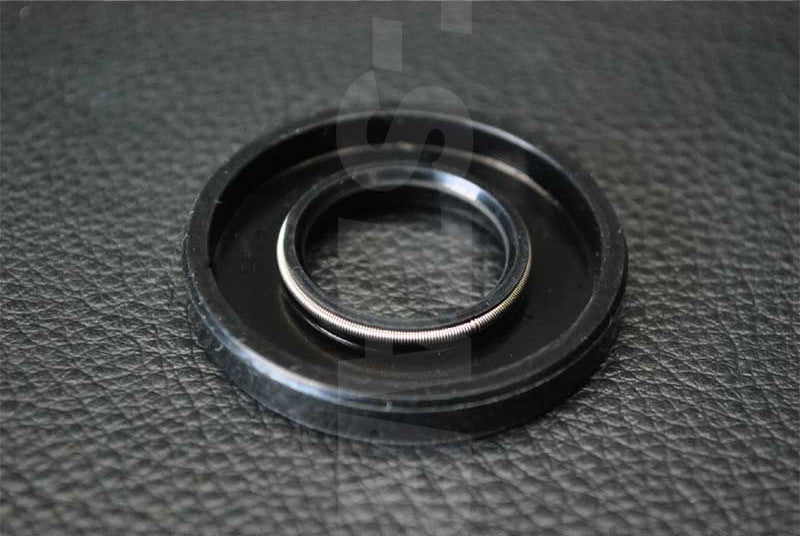 Kawasaki OEM SEAL-OIL New #92049-3707