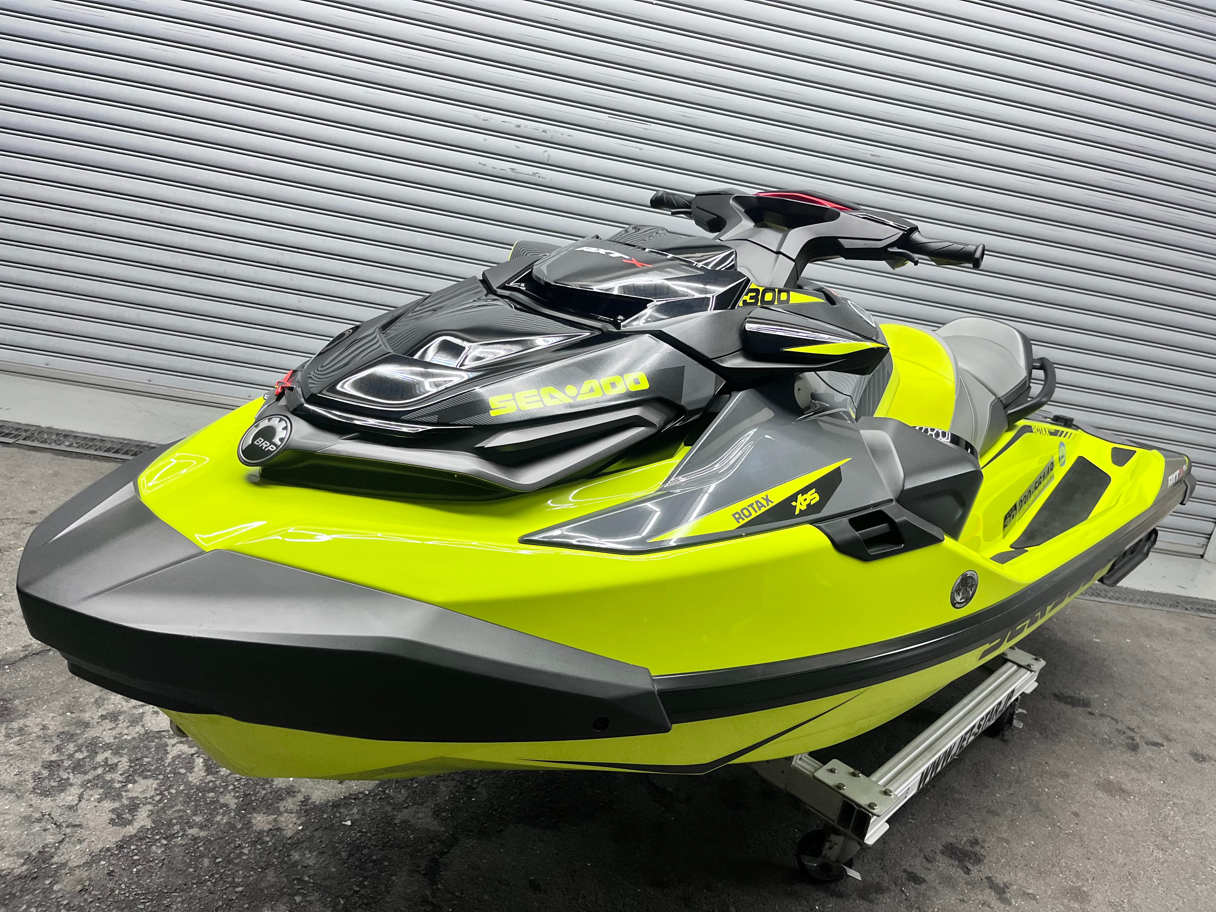 RXT-X RS 300 '18 Yellow [Fresh water use only, Excellent condition]