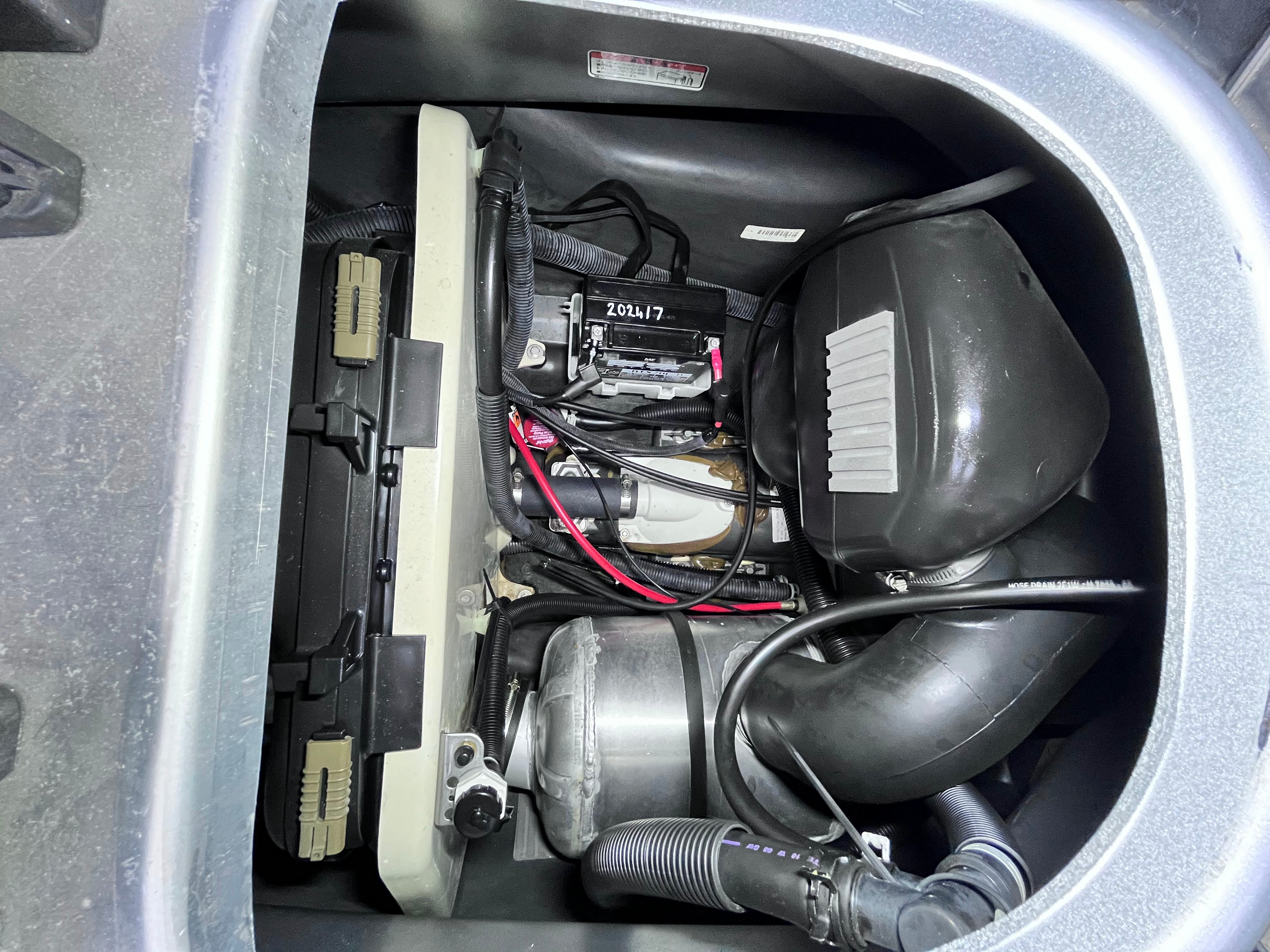 FX-Cruiser HO '10 58Hours 1800cc [Like new/Fresh water use only]