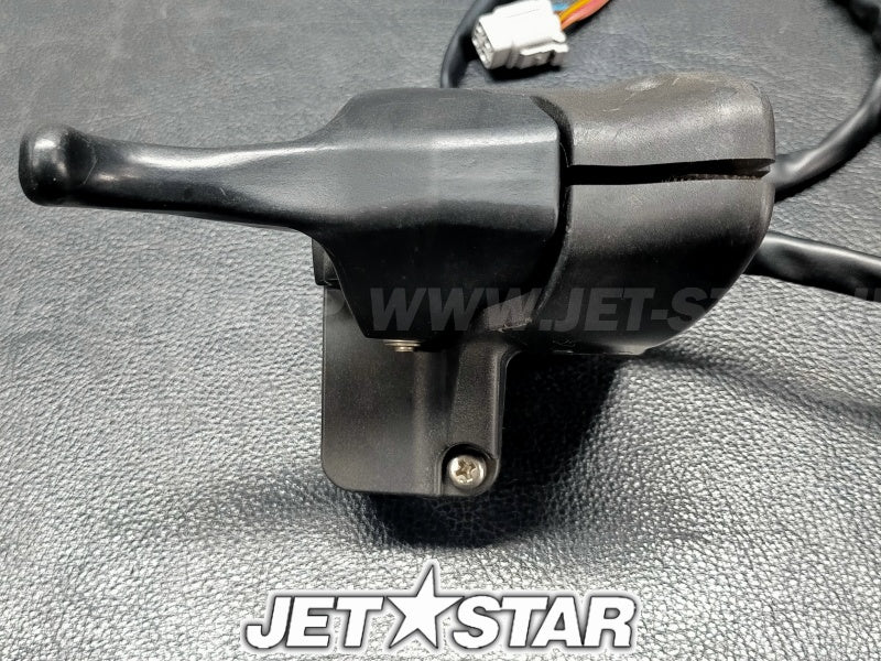 Kawasaki ULTRA300X '13 OEM LEVER-ASSY-THROTTLE Used (39074-3729) [K0550-18]