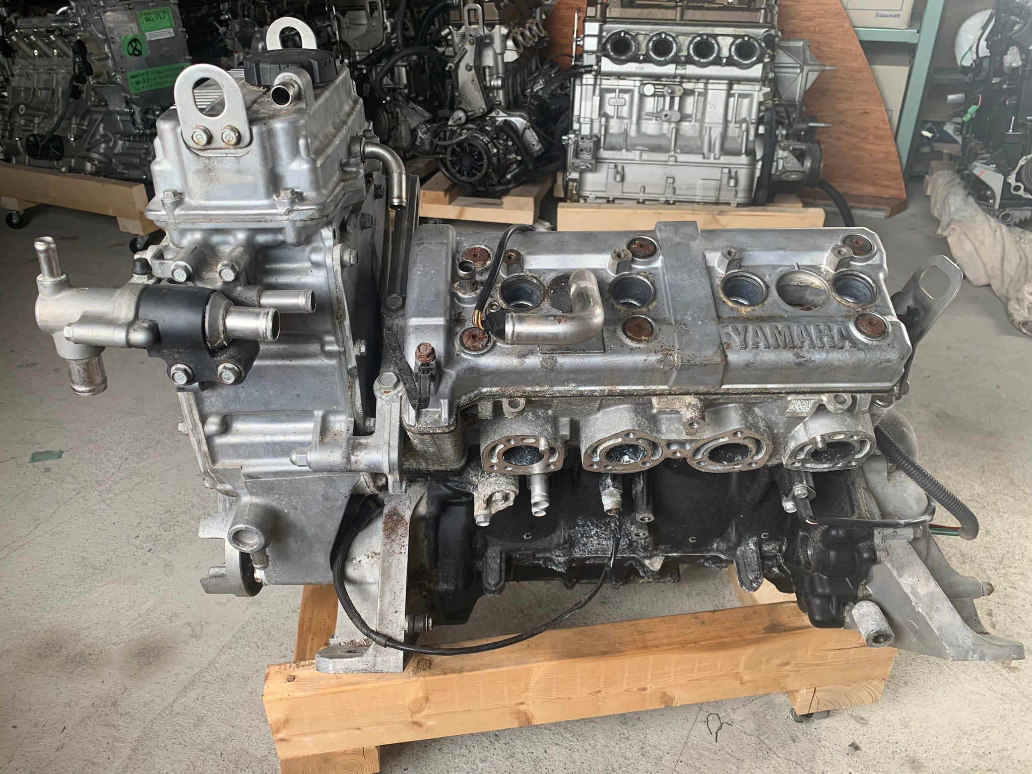 YAMAHA FX160 '04 OEM ENGINE (WITH DEFECT) Used [Y7642-00]