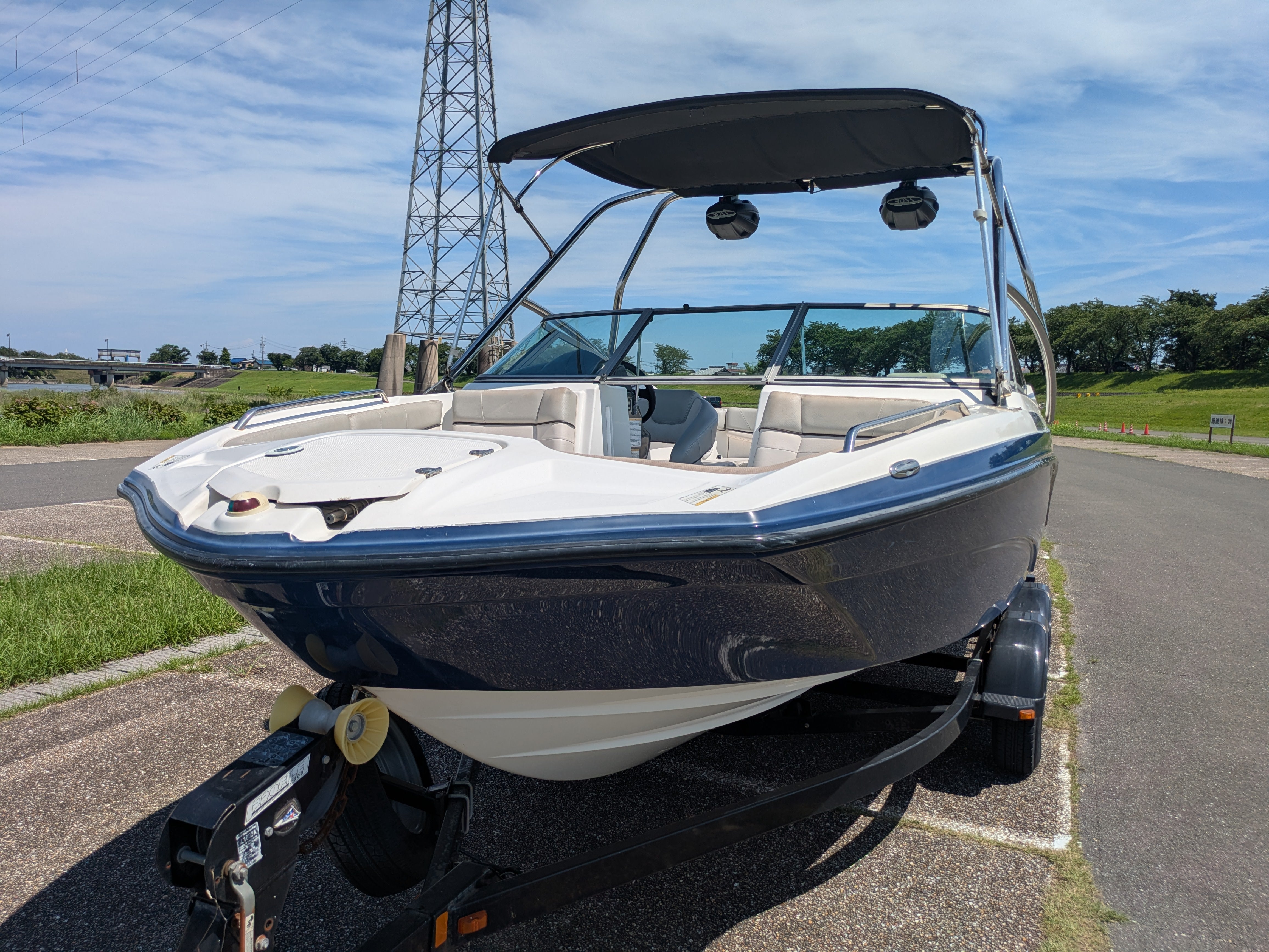 SX210 with Waketower '12 [Used]