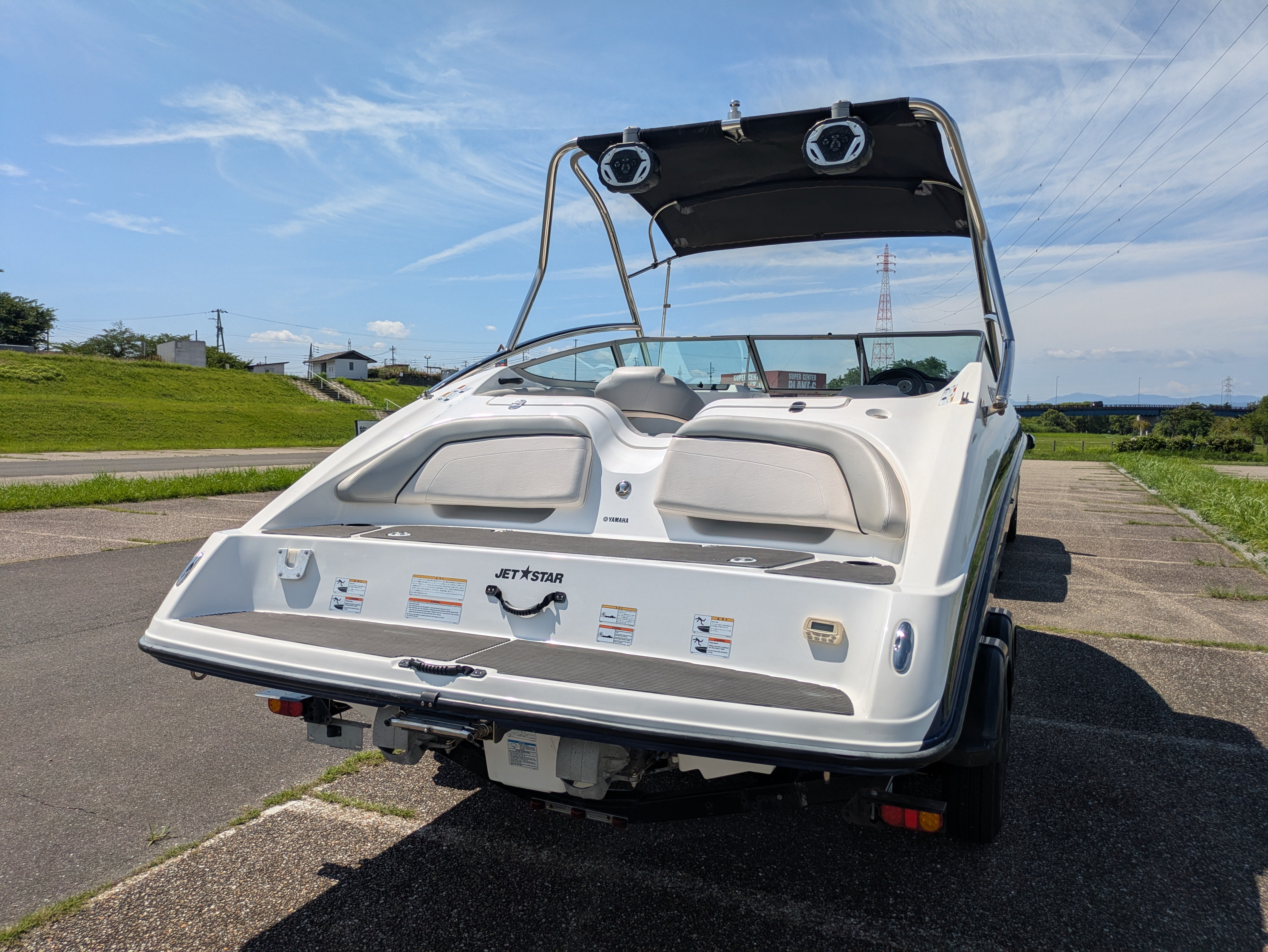 SX210 with Waketower '12 [Used]