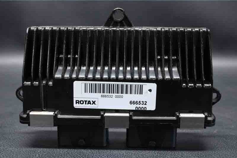 SEADOO RXT-X 260 '14 OEM ELECTRONIC BOX NORTH AMERICA Used (420666532) [S0125-17]