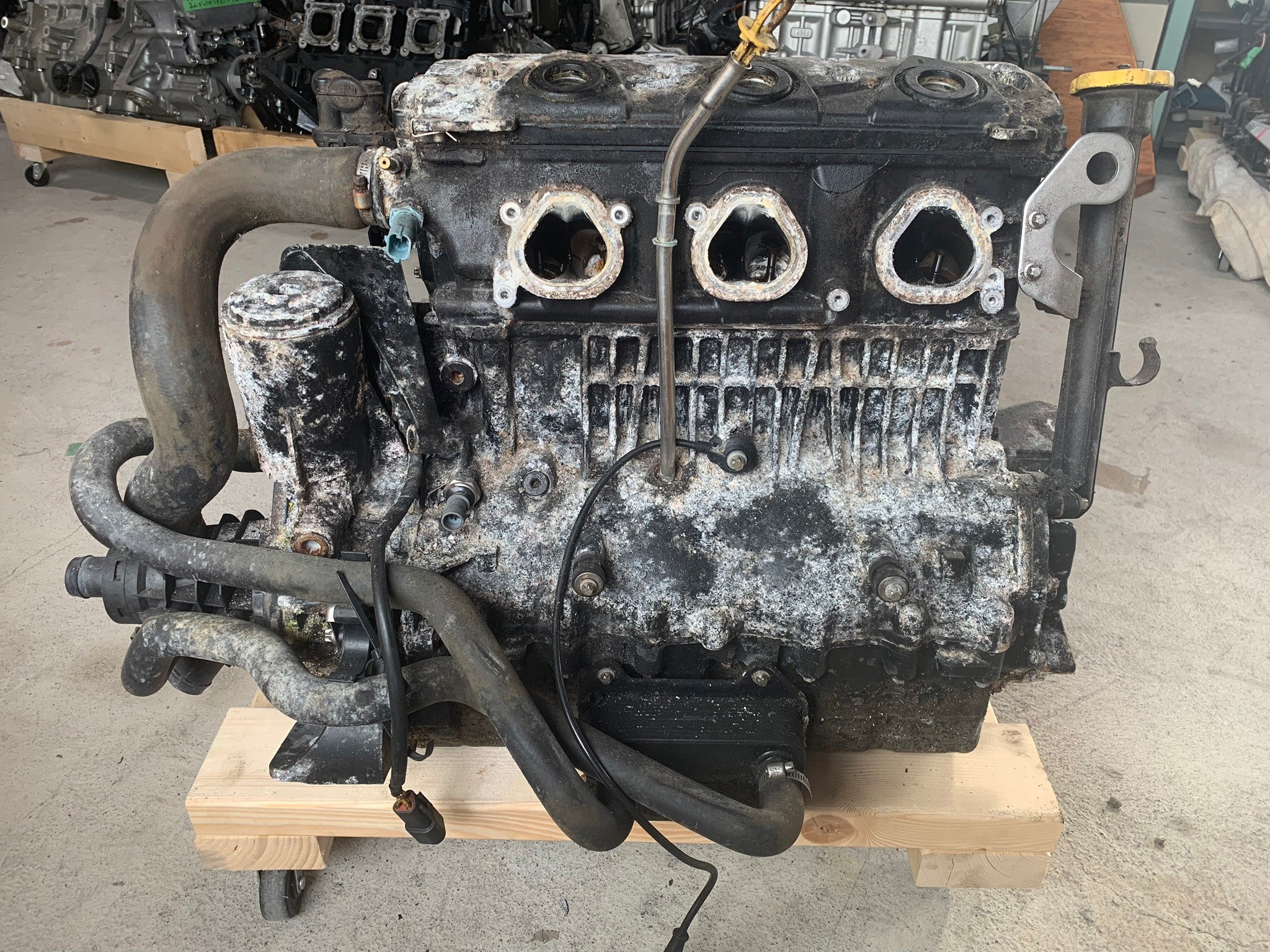 SEADOO RXT IS 255 '09 OEM ENGINE  (WITH DEFECT) Used [S5034-00]