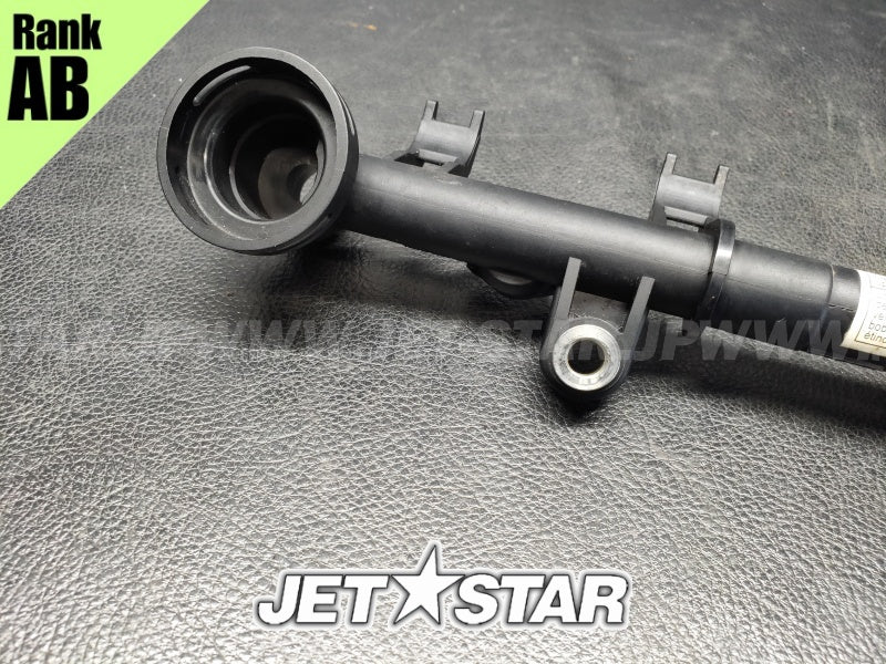 SEADOO GTX 4-TEC '04 OEM FUEL RAIL ASS'Y Used (420874394) [S8779-04]