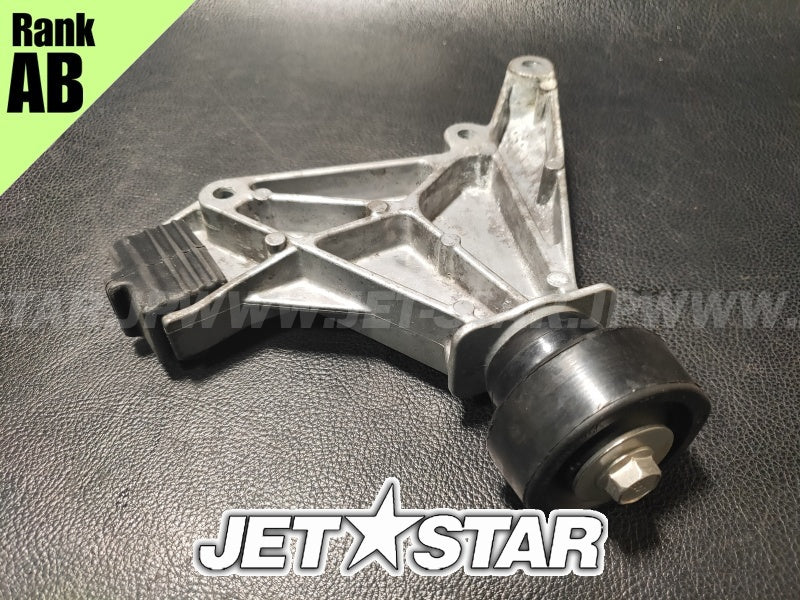 SEADOO SPARK '14 OEM REAR ENGINE BRACKET, INTAKE Used (420911780) [X2401-57]