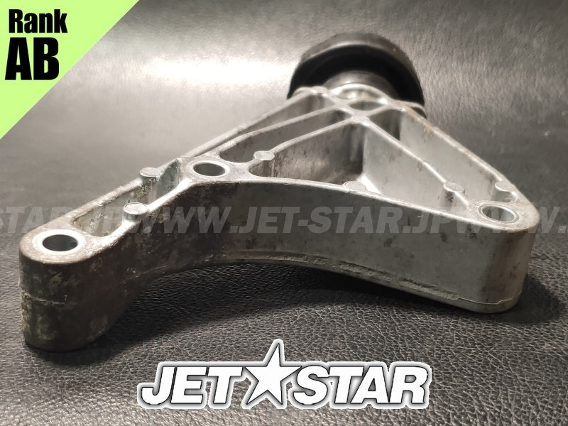SEADOO SPARK '14 OEM REAR ENGINE BRACKET, EXHAUST Used (420911785) [X2401-58]