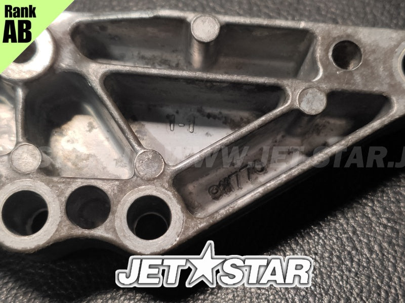 SEADOO SPARK '14 OEM FRONT ENGINE BRACKET, INTAKE Used (420911770) [X2401-60]