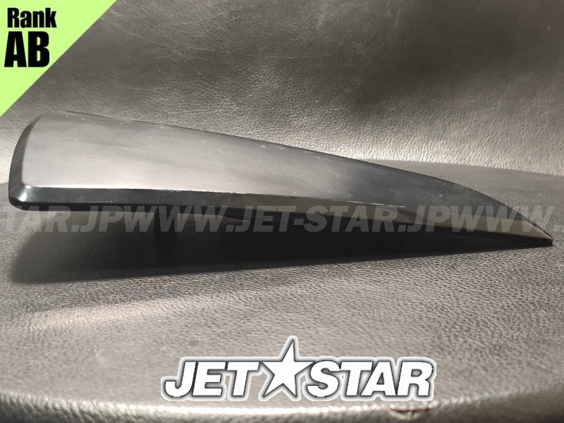 SEADOO GTX 230 '21 OEM DEEP BLACK, RH MIRROR COVER Used (269502428) [X2401-93]
