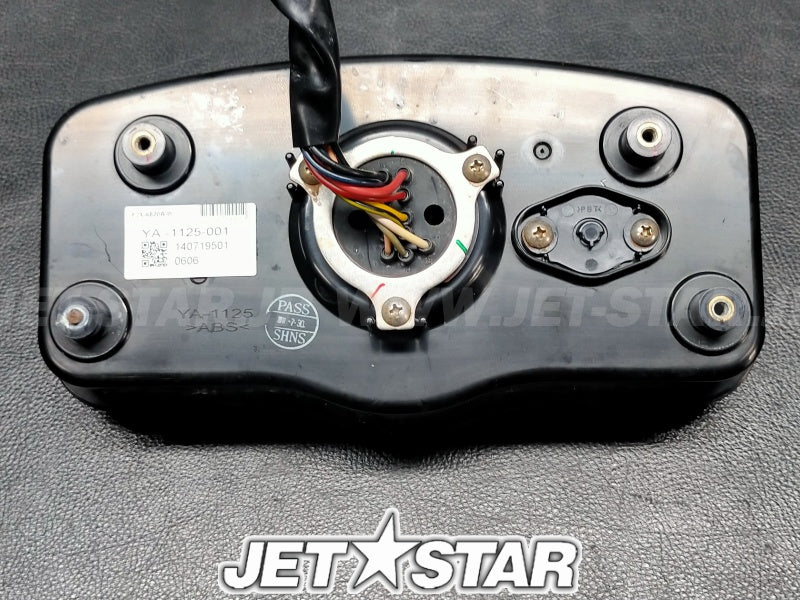 YAMAHA VX Cruiser '15 OEM METER ASSY Used (F2X-6820A-00-00/F2X-6820A-01-00) (WITH DEFECT) [X2408-25]