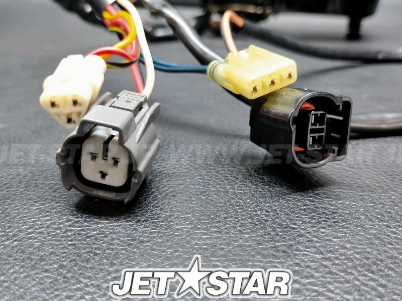 YAMAHA VX Cruiser '15 OEM METER ASSY Used (F2X-6820A-00-00/F2X-6820A-01-00) (WITH DEFECT) [X2408-25]