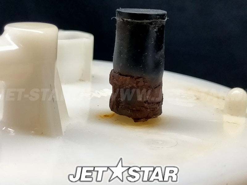 YAMAHA VX Deluxe '07 OEM FUEL PUMP COMP. Used (60E-13907-01) (WITH DEFECT) [Y2070-14]
