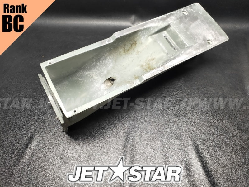 YAMAHA WaveRaider700 '95 OEM DUCT, INTAKE Used (62T-51311-03-94) [Y9843-05]