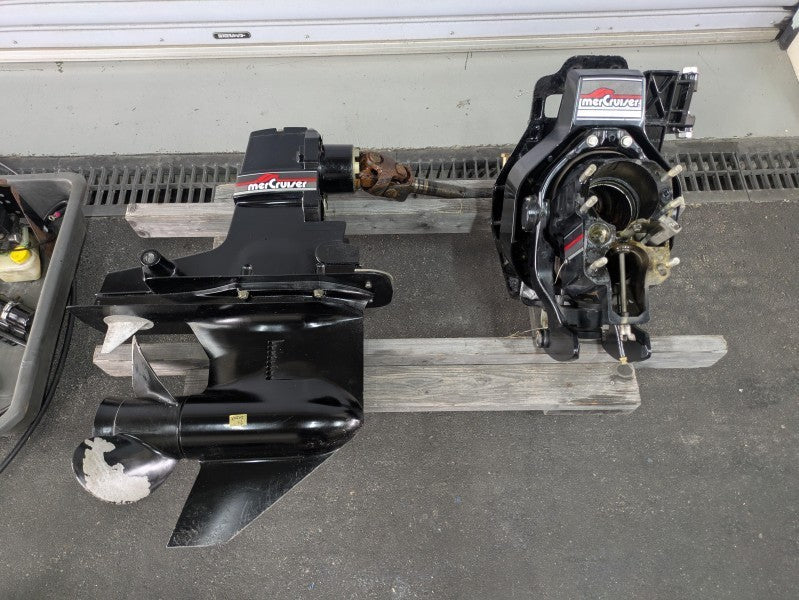 Mercruiser Alpha one drive super complete [Fresh water only use, Great condition]