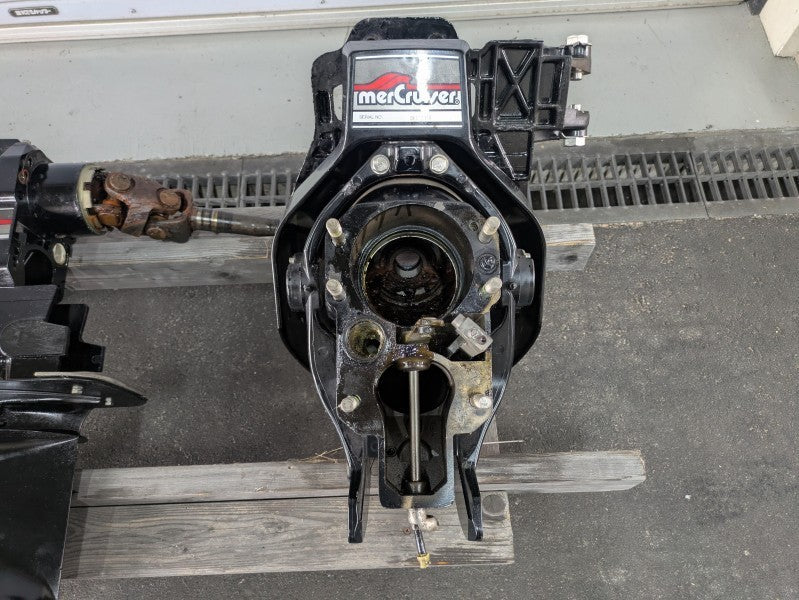 Mercruiser Alpha one drive super complete [Fresh water only use, Great condition]