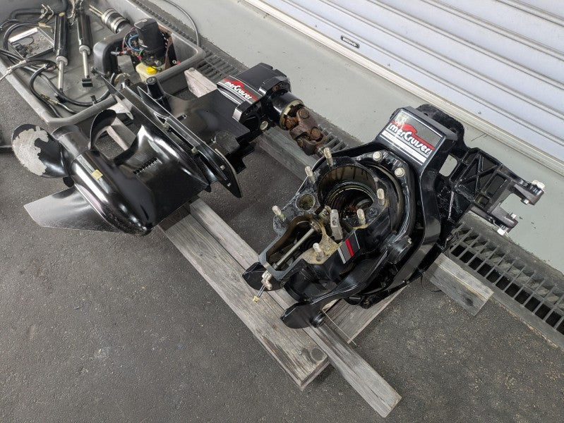Mercruiser Alpha one drive super complete [Fresh water only use, Great condition]