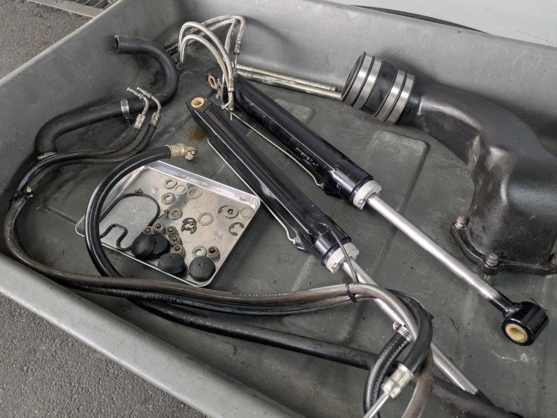 Mercruiser Alpha one drive super complete [Fresh water only use, Great condition]