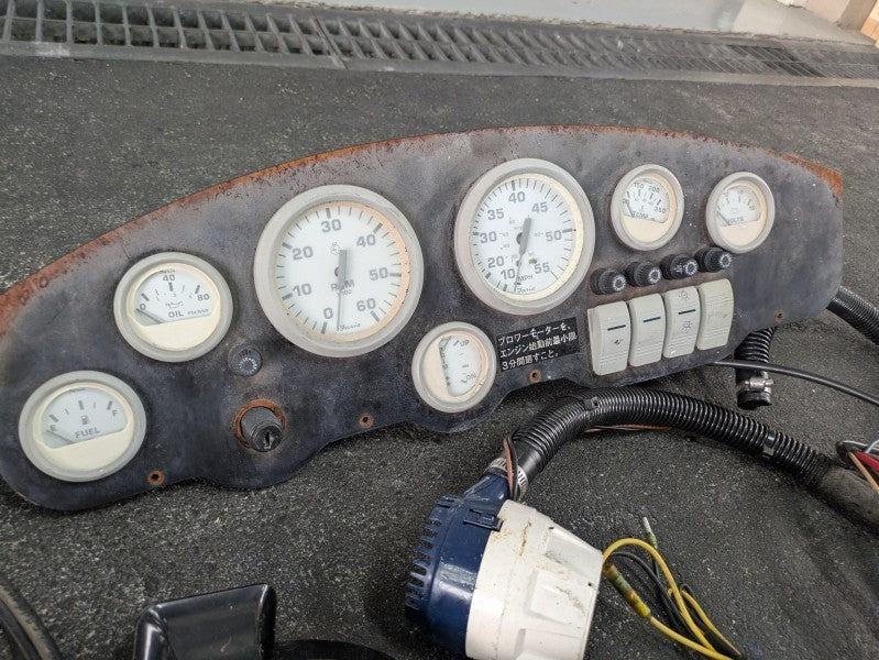 Mercruiser 3.0LX Complete ENGINE Used [Fresh water only use, Great condition]