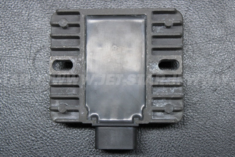 ULTRA310LX'15 OEM (Fuel-Injection) REGULATOR-VOLTAGE Used [K5974-12]