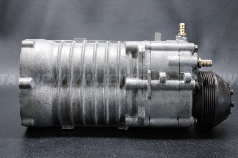 ULTRA310LX'16 OEM (Super-Charger) COMPRESSOR-AIR,SUPER CHARGER Used with defect [K6838-43]