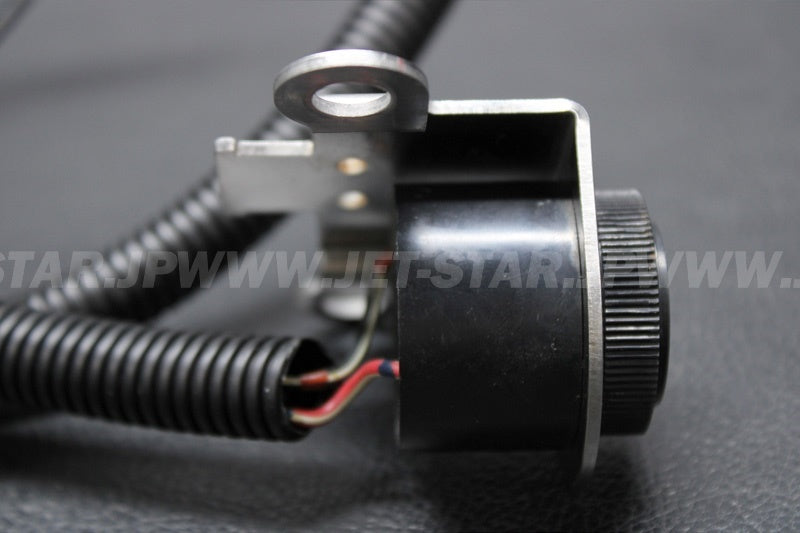 STX-12F'03 OEM (Meters) HORN Used [K7220-31]
