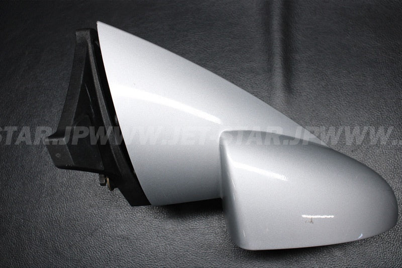 RXT-X 255'08 OEM (Front-Storage-Compartment-1) MIRROR SHEEL Used [S3386-11]