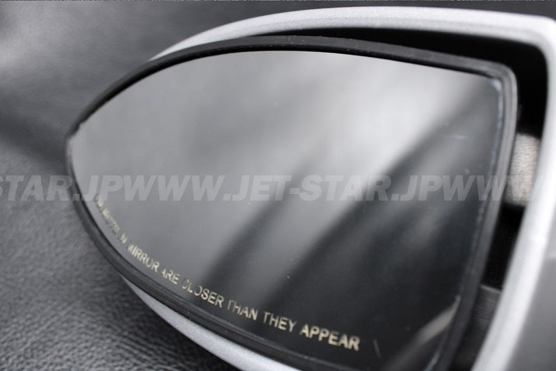 RXT-X 255'08 OEM (Front-Storage-Compartment-1) MIRROR SHEEL Used [S3862-30]