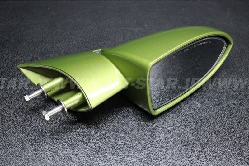 RXT'05 OEM (Front-Storage-Compartment-1-Green) RH MIRROR SHELL, APPLE GREEN Used [S8558-32]