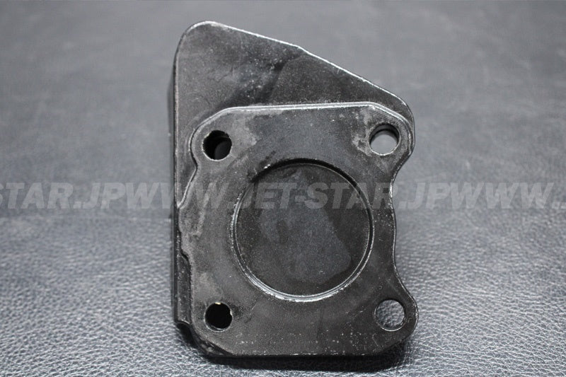 GTX 300'19 OEM (Engine-Block) FRONT ENGINE BRACKET Used [X2207-31]