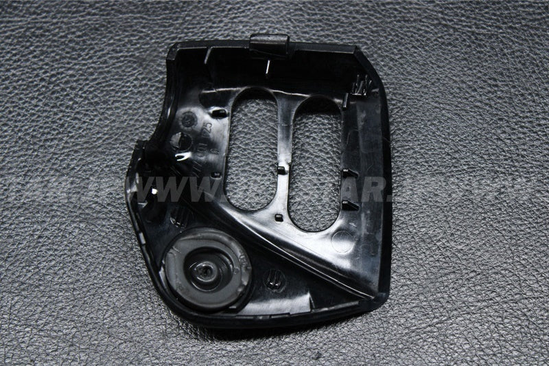 GTX LTD iS 260'11 OEM (Steering-1) HOUSING COVER RH Used [X2212-46]