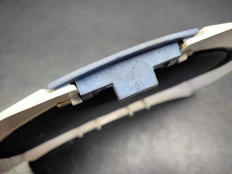 Kawasaki COVER,HATCH,S. Used [X2303-99]