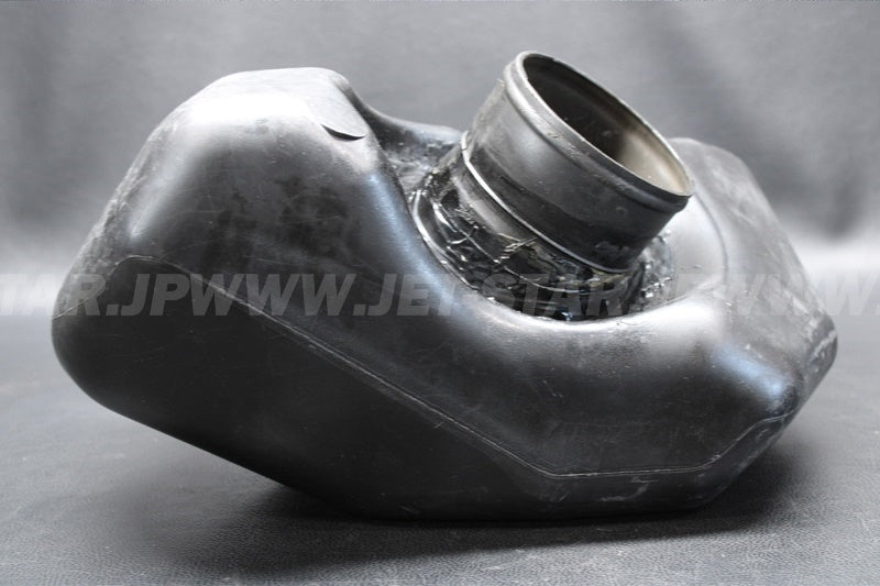 FX140Cruiser'06 OEM (EXHAUST-3) TANK, WATER Used with defect [Y0051-33]