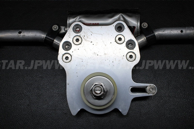 YAMAHA 1996SuperJet700 SE STEERING PLATE Used [Y2672-26]