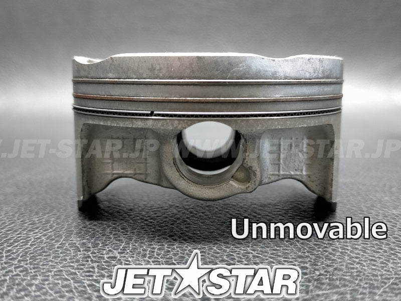 YAMAHA VXDeluxe '08 OEM PISTON (STD) Used (6D3-11631-00-B0/6D3-11603-00) (with defect) [Y3571-41]
