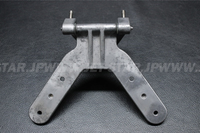 FX140'03 OEM (ENGINE-HATCH-2) HINGE, LID Used [Y6189-17]