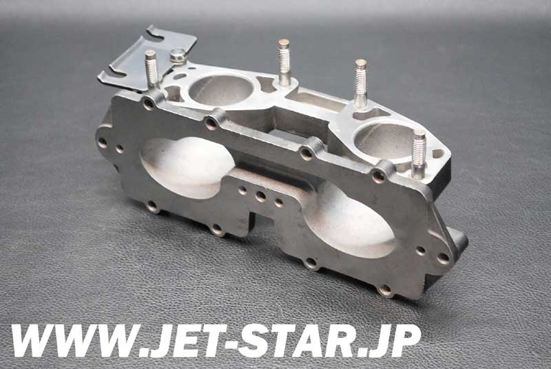 YAMAHA SuperJet -SJ700- '01 OEM MANIFOLD, INTAKE Used [Y861-032]