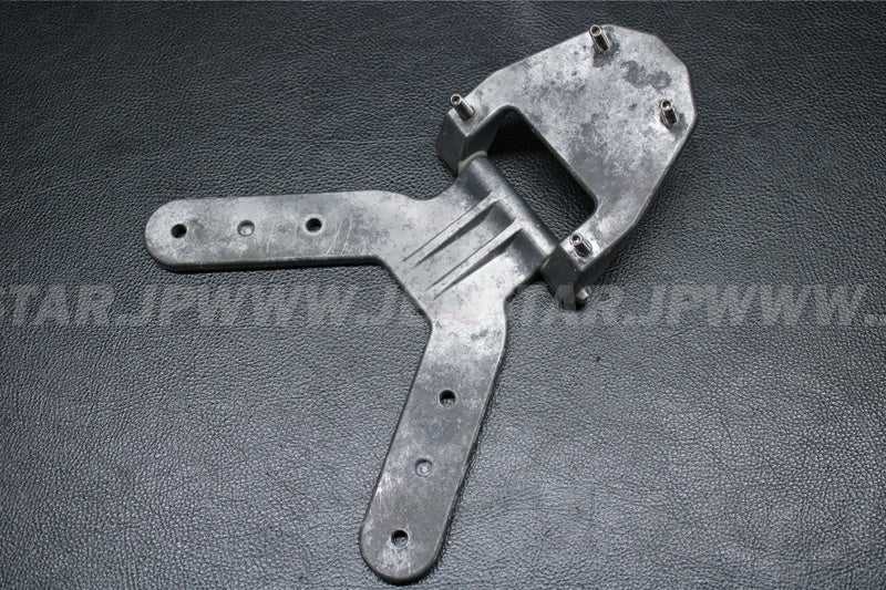 FXHighOutput'07 OEM (ENGINE-HATCH-2) HINGE, LID Used [Y8775-25]